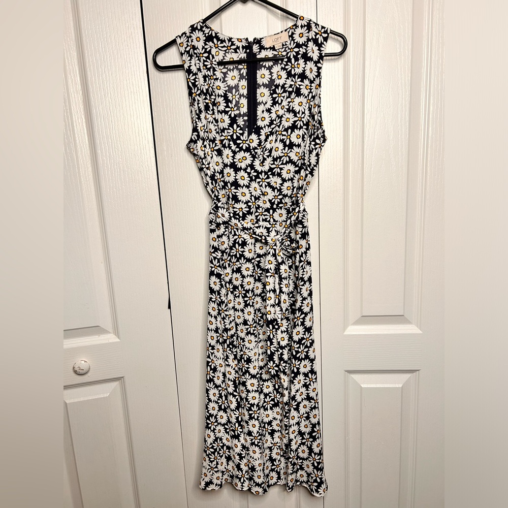 Ann Taylor Loft‎ Dress Women Medium Black White Floral Daisy Midi Slit Tie Waist